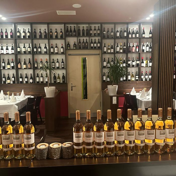 Unsere Weinwand